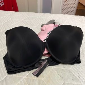 Victoria’s Secret bra